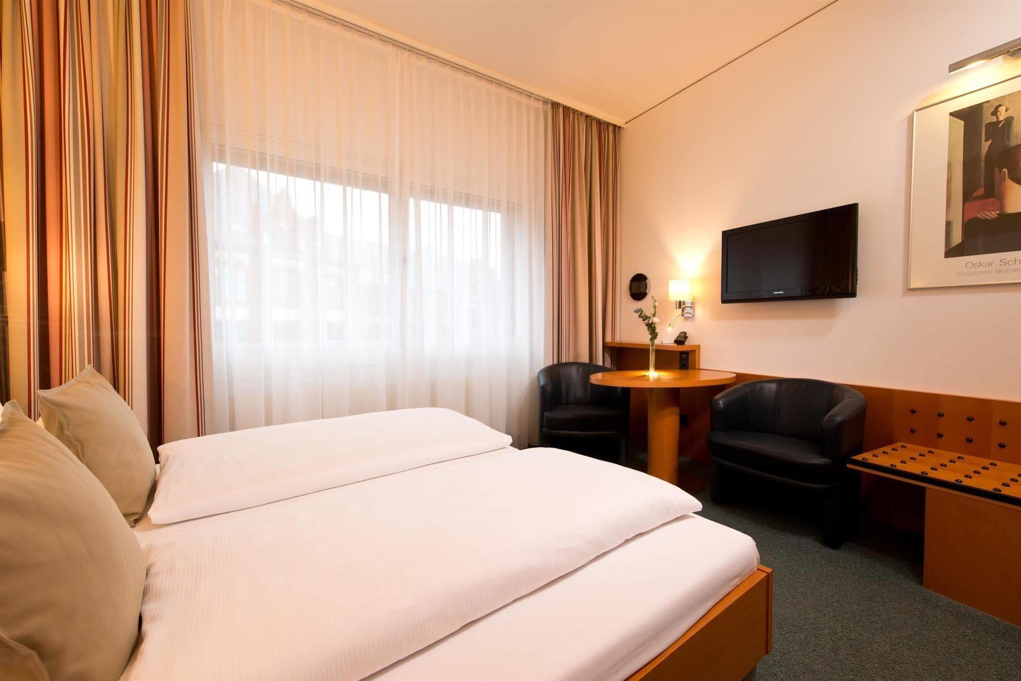 Hotel am Borsigturm Berlin Eksteriør billede